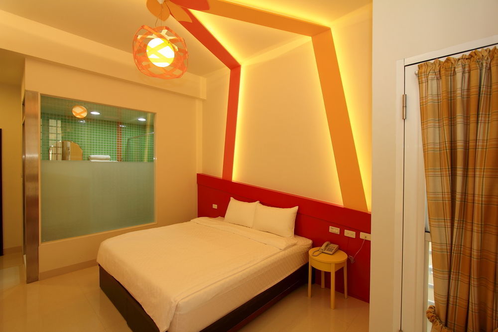 Luna'S House Kaohsiung Zewnętrze zdjęcie