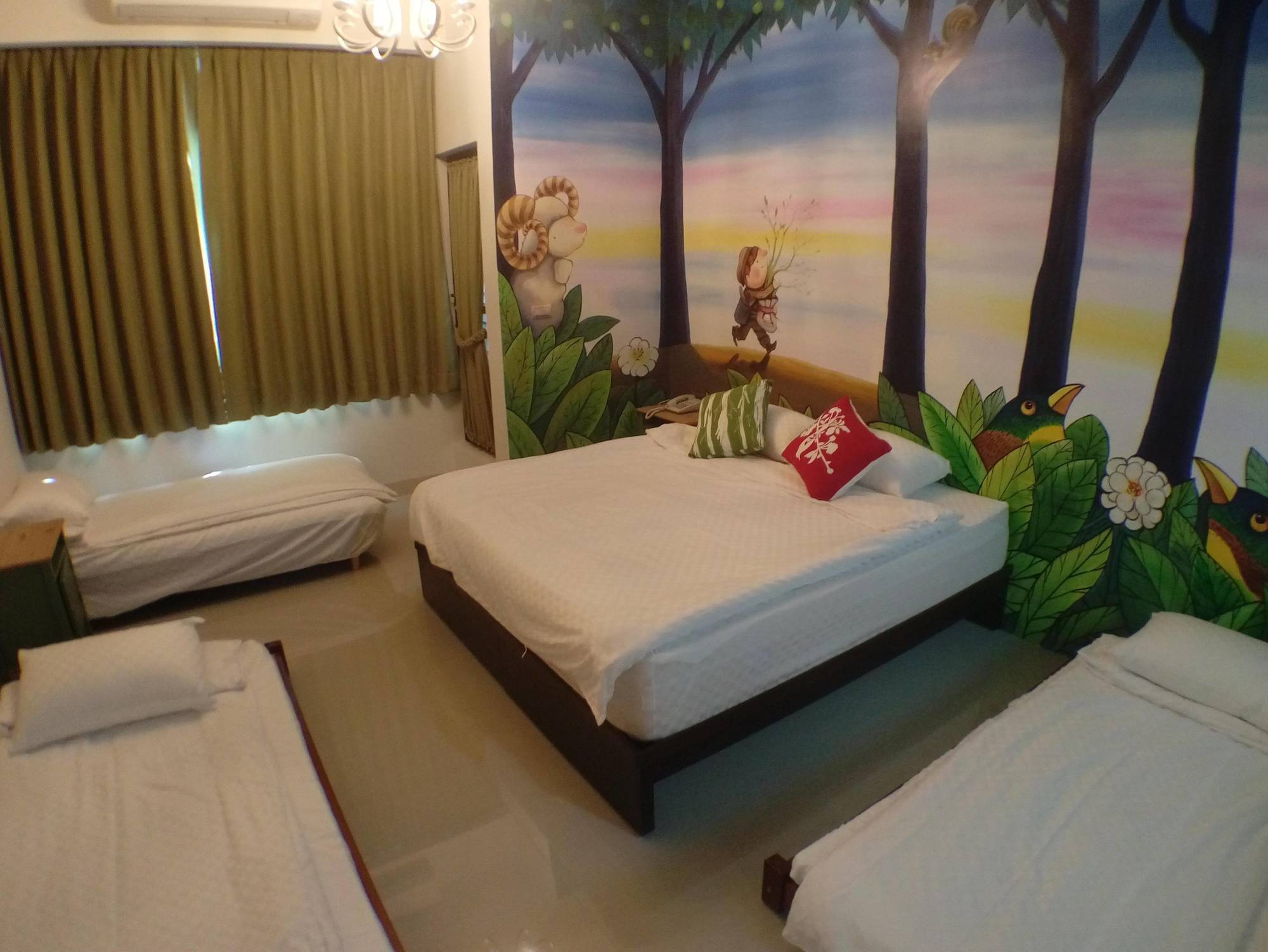 Luna'S House Kaohsiung Zewnętrze zdjęcie